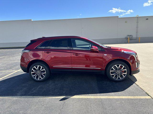 new 2025 Cadillac XT5 car, priced at $65,585