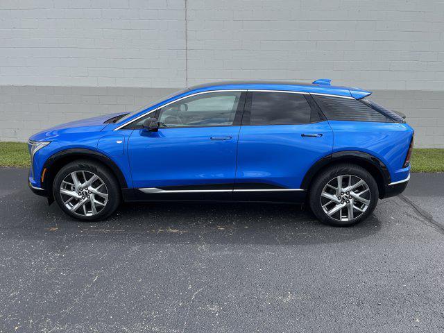 used 2025 Cadillac OPTIQ car, priced at $42,999