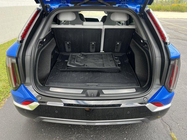 used 2025 Cadillac OPTIQ car, priced at $42,999
