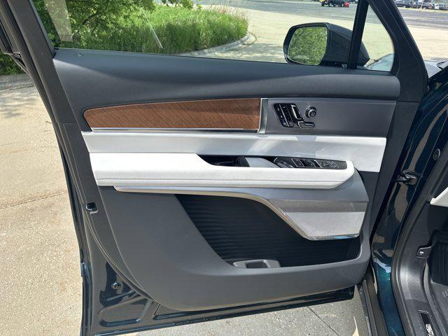 new 2026 Cadillac VISTIQ car, priced at $82,390