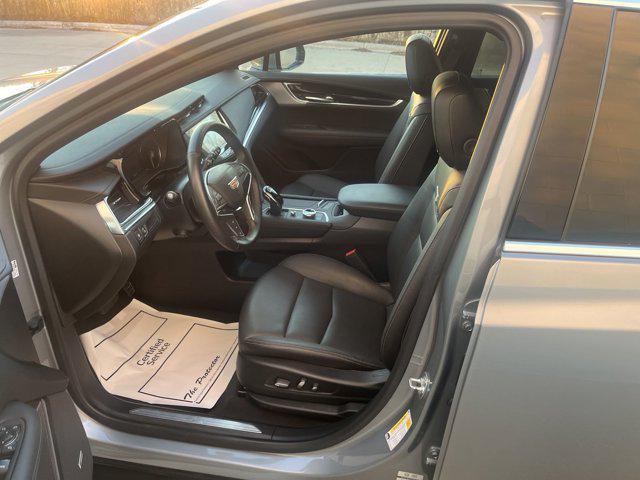 used 2024 Cadillac XT5 car, priced at $38,999