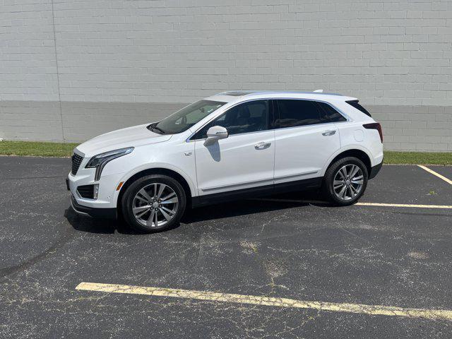 used 2025 Cadillac XT5 car, priced at $51,999