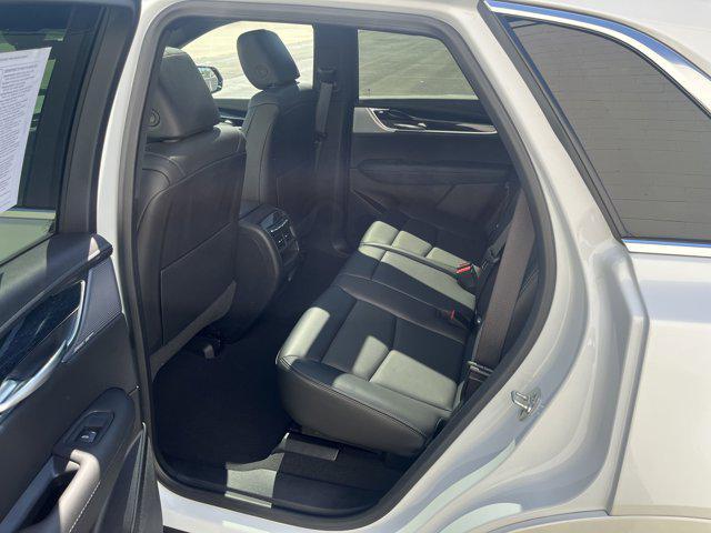 used 2025 Cadillac XT5 car, priced at $51,999