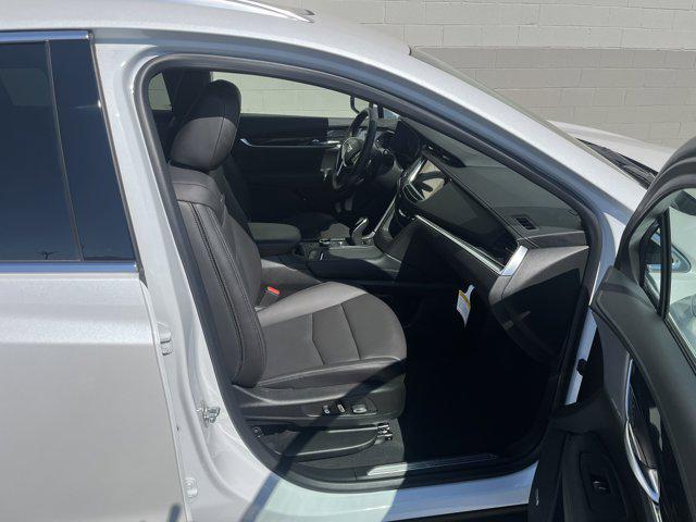 used 2025 Cadillac XT5 car, priced at $51,999