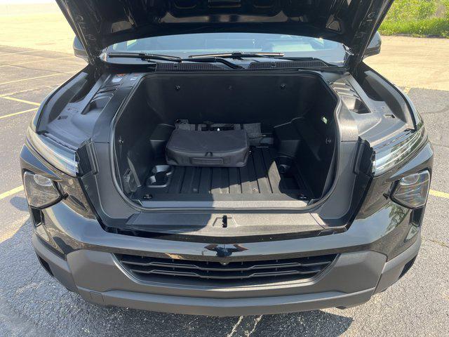 used 2025 Chevrolet Silverado EV car, priced at $53,999
