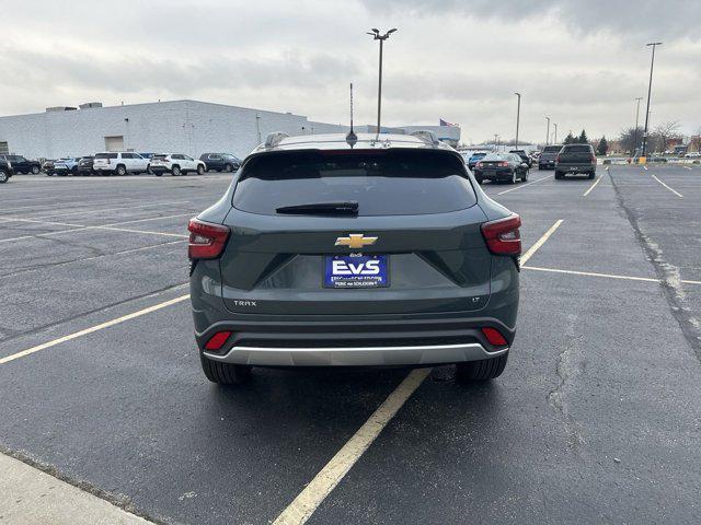 new 2025 Chevrolet Trax car, priced at $25,905