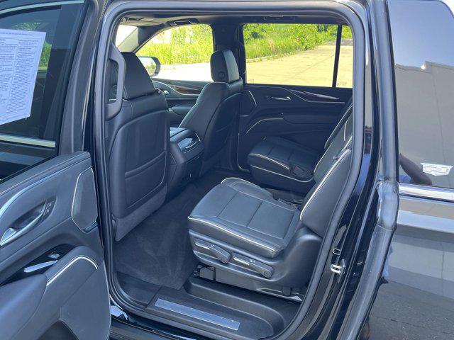 used 2022 Cadillac Escalade ESV car, priced at $68,999