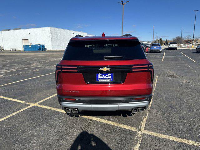 new 2025 Chevrolet Traverse car, priced at $42,090