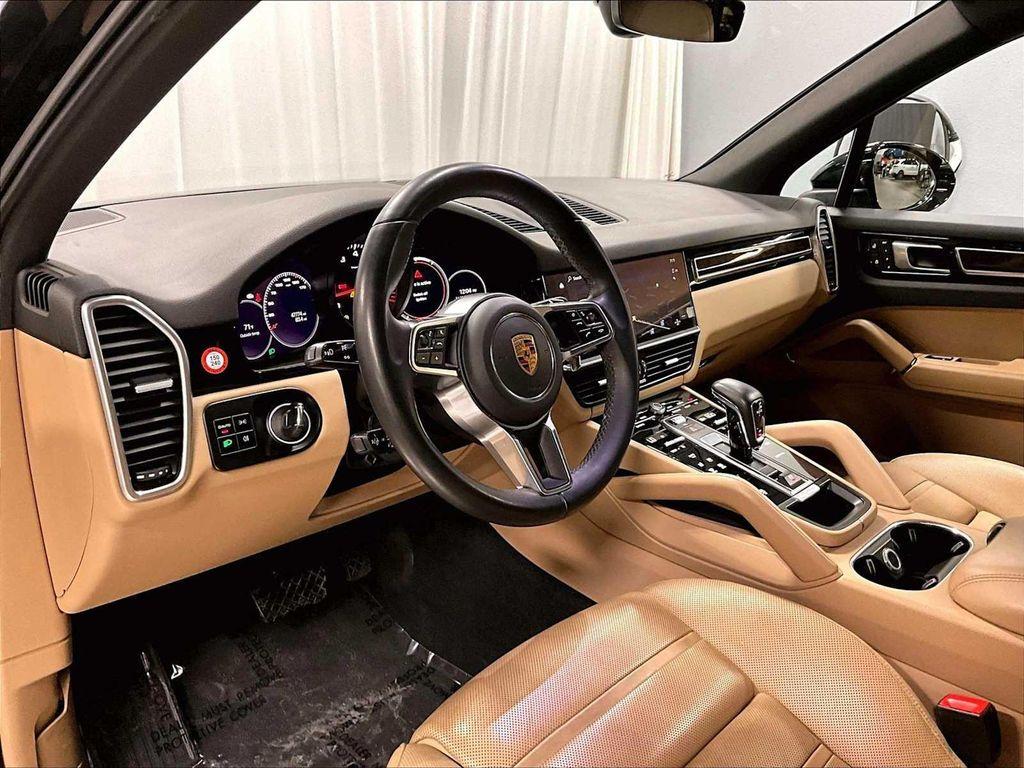 used 2023 Porsche Cayenne car, priced at $62,888