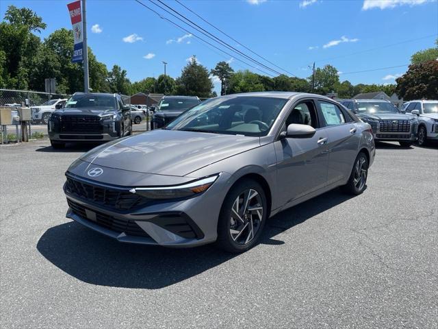 new 2024 Hyundai Elantra car, priced at $25,255