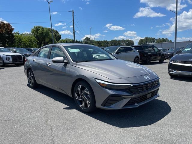 new 2024 Hyundai Elantra car, priced at $25,255