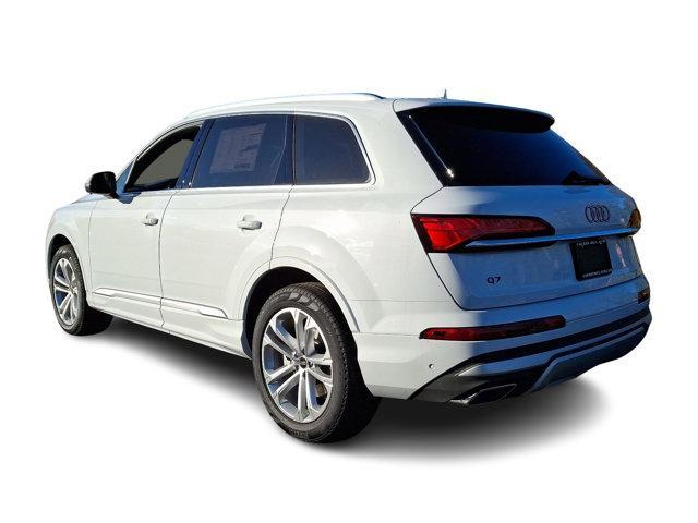 new 2025 Audi Q7 car, priced at $75,800