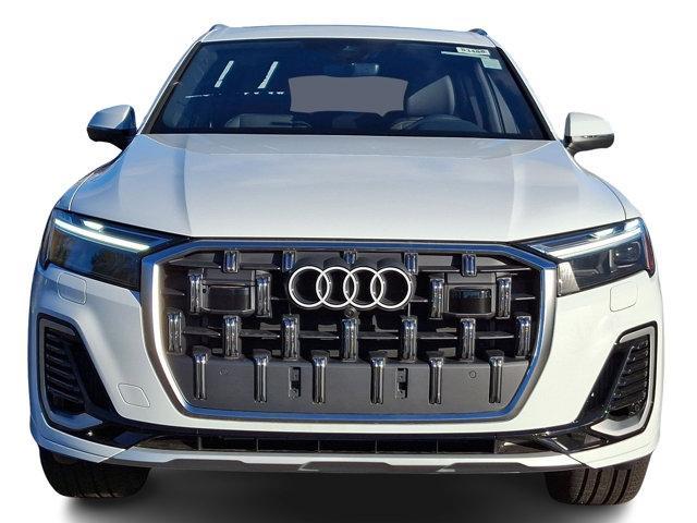 new 2025 Audi Q7 car, priced at $75,800