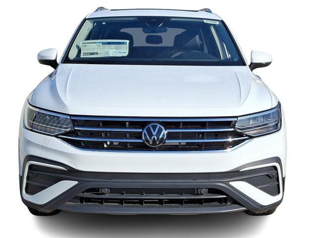 new 2024 Volkswagen Tiguan car, priced at $36,296