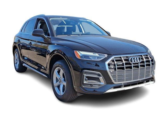 new 2025 Audi Q5 car, priced at $49,235