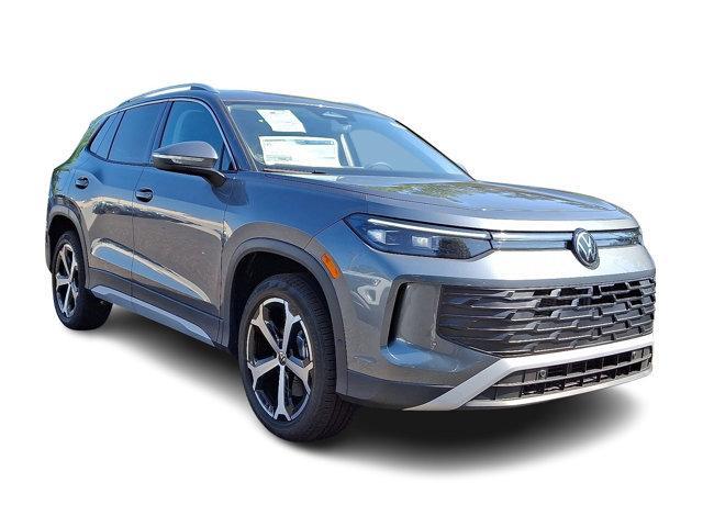 new 2025 Volkswagen Tiguan car, priced at $35,705