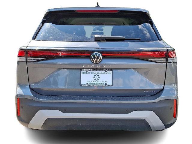 new 2025 Volkswagen Tiguan car, priced at $33,761