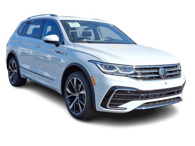 new 2024 Volkswagen Tiguan car, priced at $41,696