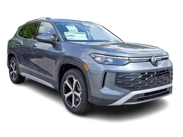 new 2025 Volkswagen Tiguan car, priced at $37,771