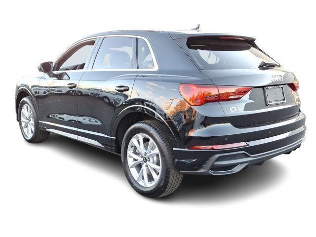 new 2024 Audi Q3 car, priced at $47,425