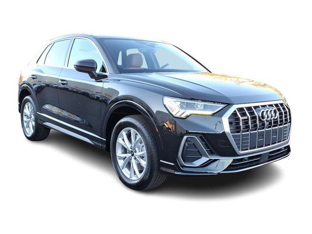 new 2024 Audi Q3 car, priced at $47,425