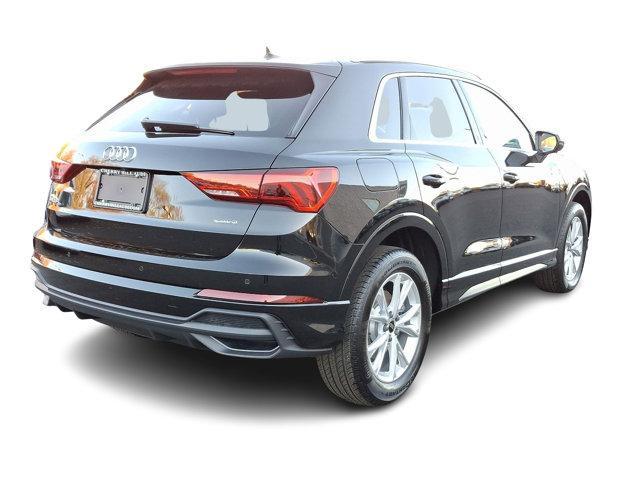 new 2024 Audi Q3 car, priced at $47,425