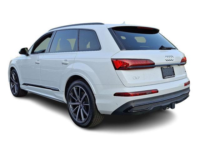 used 2024 Audi Q7 car, priced at $69,955
