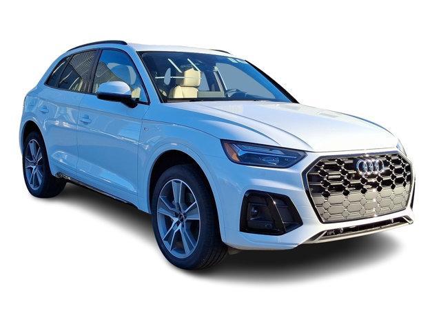 new 2025 Audi Q5 car, priced at $52,745