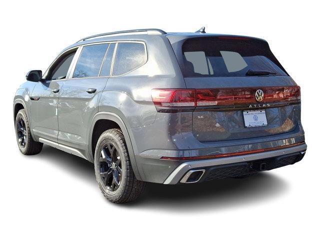 new 2025 Volkswagen Atlas car, priced at $49,126