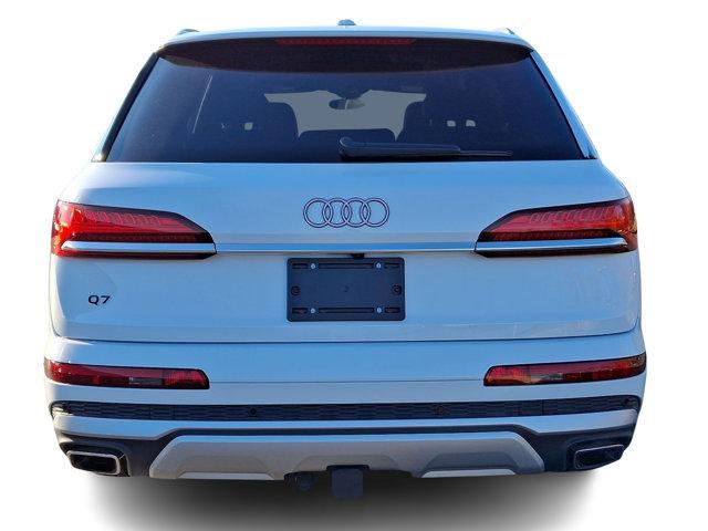 new 2025 Audi Q7 car, priced at $74,540