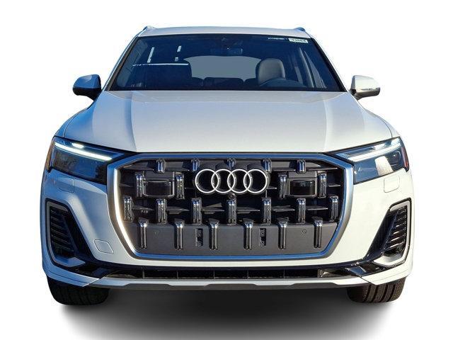 new 2025 Audi Q7 car, priced at $74,540