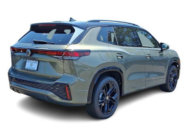 new 2025 Volkswagen Tiguan car, priced at $39,821