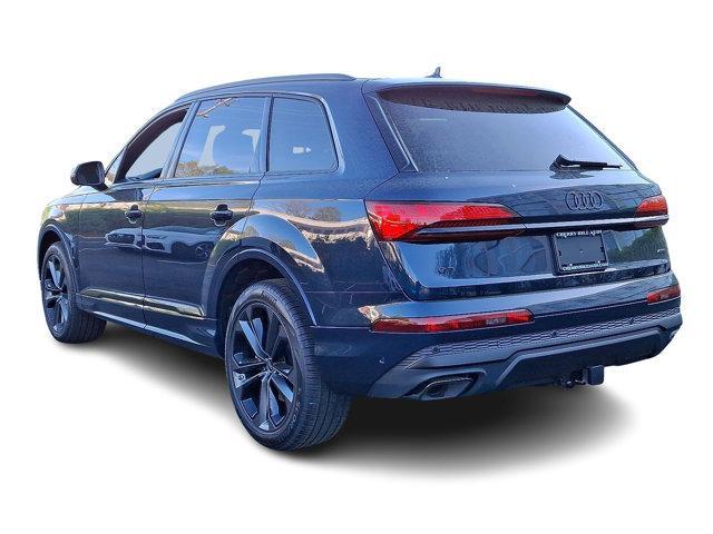 new 2025 Audi Q7 car, priced at $76,725