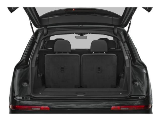 new 2025 Audi Q7 car, priced at $75,830