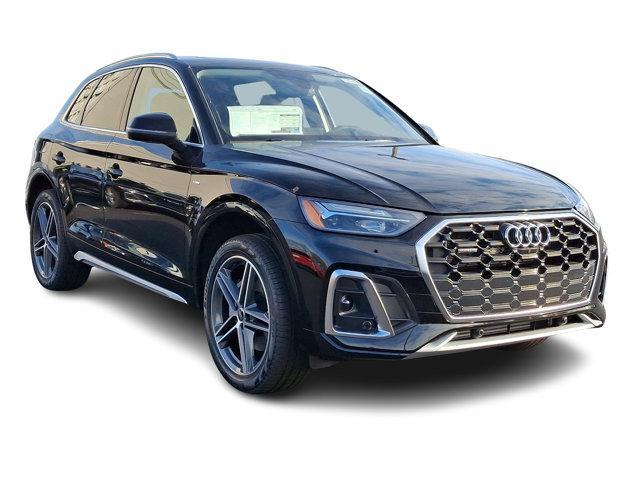 new 2025 Audi Q5 car, priced at $67,575