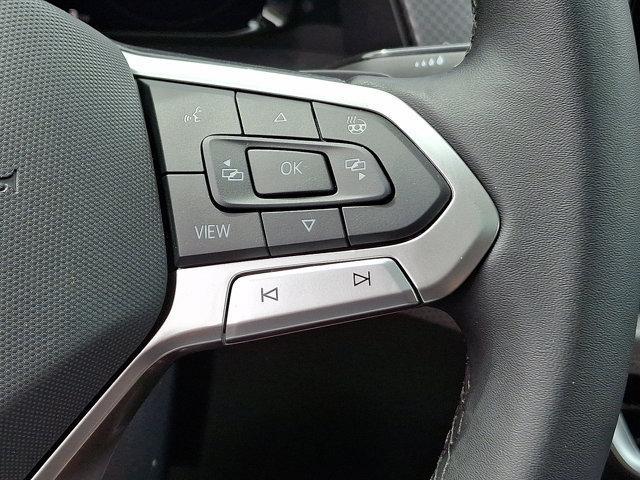 new 2025 Volkswagen Atlas car, priced at $48,671