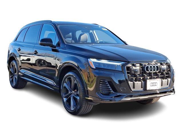 new 2025 Audi Q7 car, priced at $77,880