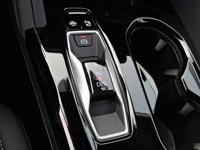 new 2025 Audi Q5 car, priced at $61,300