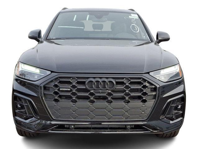 new 2025 Audi Q5 car, priced at $59,380