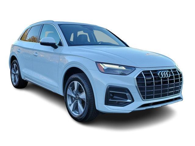 used 2024 Audi Q5 car, priced at $40,955