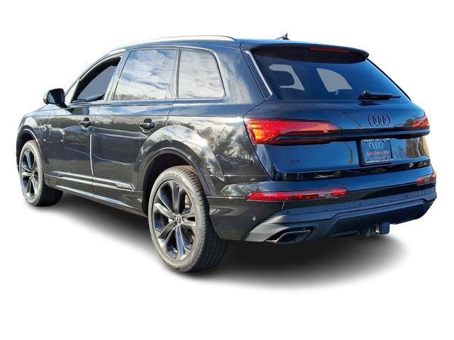 new 2025 Audi Q7 car, priced at $77,880