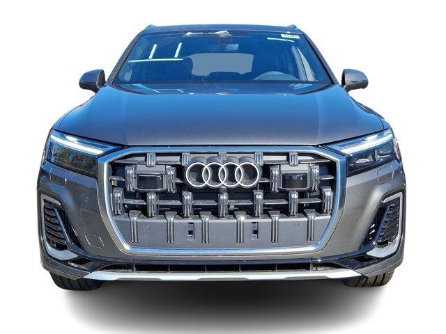 new 2025 Audi Q7 car, priced at $75,800