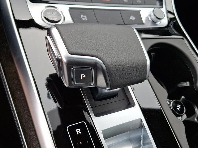 new 2025 Audi Q7 car, priced at $76,725