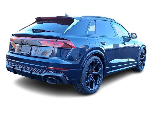 new 2025 Audi RS Q8 car, priced at $162,490