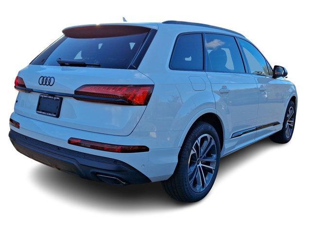 new 2025 Audi Q7 car, priced at $69,230