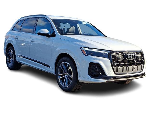 new 2025 Audi Q7 car, priced at $69,230