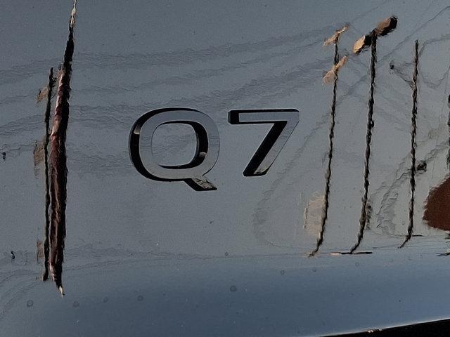 new 2025 Audi Q7 car, priced at $76,170