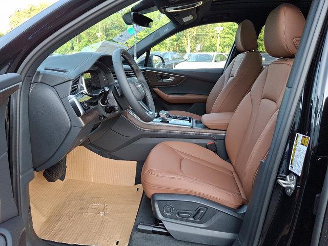 new 2025 Audi Q7 car, priced at $76,170