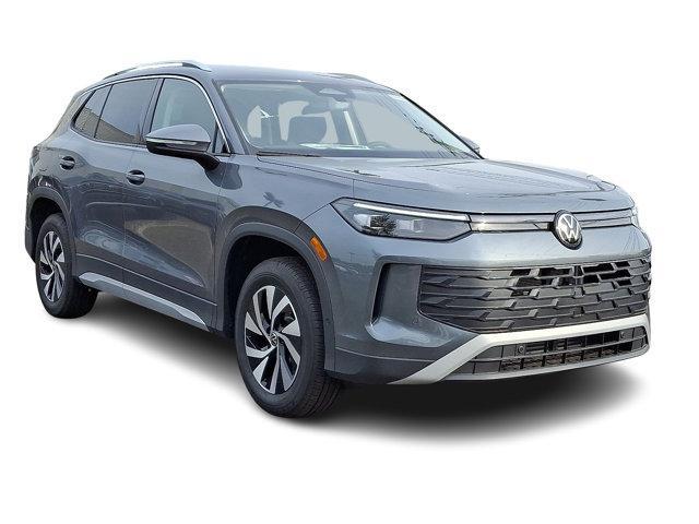 new 2025 Volkswagen Tiguan car, priced at $33,011