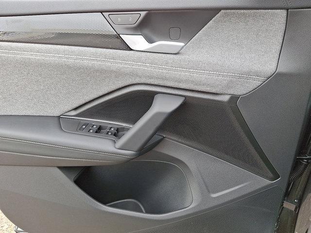 new 2025 Volkswagen Tiguan car, priced at $33,011